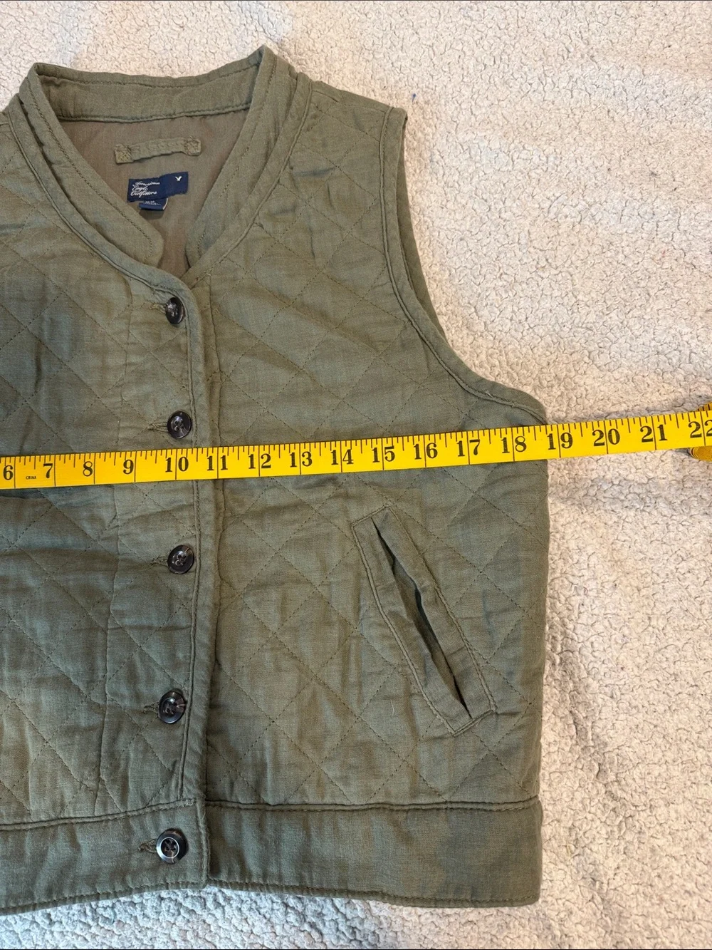 American Eagle Outfitters Quilted Olive Green Button Front Vest
